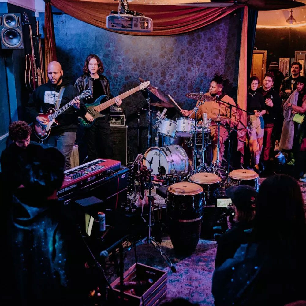 SouthArts--Lyndon-Harewood-(Gengis-Don-&-The-Empire),-những người nhận tài trợ cho Jazz-Road-Tours gần đây