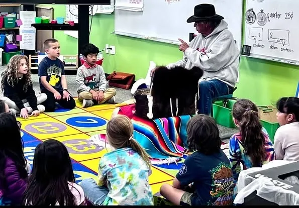 Wyoming_WindRiver__Snoballteachingclasstothekids